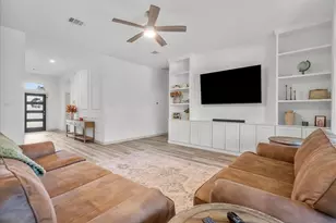 723 Kingwood Dr, League City, TX 77573 - Photo 11