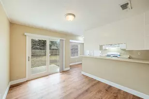 7118 Glen Point, Windcrest, TX 78239 - Photo 7