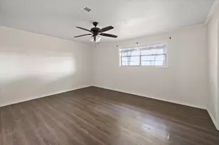 122 Charles St, Crockett, TX 75835 - Photo 21