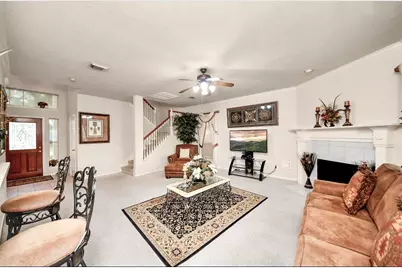 3035 Aspen Hollow Lane, Sugar Land, TX 77479 - Photo 9