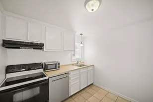 1539 Hawthorne St, Houston, TX 77006 - Photo 5