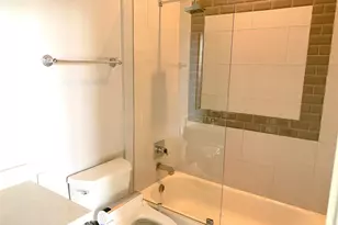 4642 Devon St, Houston, TX 77027 - Photo 31