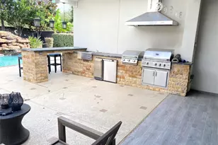 4642 Devon St, Houston, TX 77027 - Photo 35