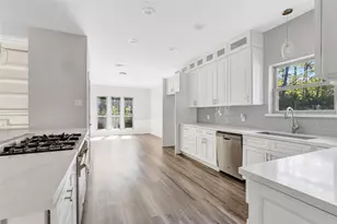 2903 Woods Estates Dr, Houston, TX 77339 - Photo 15