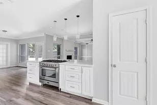 2903 Woods Estates Dr, Houston, TX 77339 - Photo 17