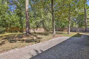 2903 Woods Estates Dr, Houston, TX 77339 - Photo 5