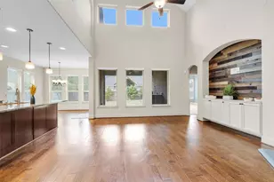 17203 Prairie Falcon Ln, Conroe, TX 77385 - Photo 7