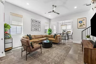 211 E 32nd St, Houston, TX 77018 - Photo 7