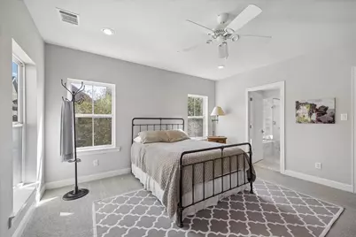 270 Green Boulevard, Shenandoah, TX 77384 - Photo 17