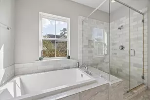 270 Green Blvd, Shenandoah, TX 77384 - Photo 19