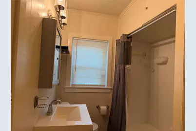1106 S Jackson Street, Brenham, TX 77833 - Photo 9