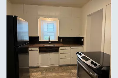 1106 S Jackson Street, Brenham, TX 77833 - Photo 7