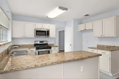 4207 Royal Manor Drive, Pasadena, TX 77505 - Photo 7