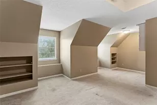 105 Strawberry Dr, Lake Jackson, TX 77566 - Photo 13