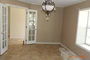 1021 Rose Cir, College Station, TX 77840 - Photo 11