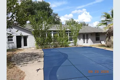 1021 Rose Circle, College Station, TX 77840 - Photo 3