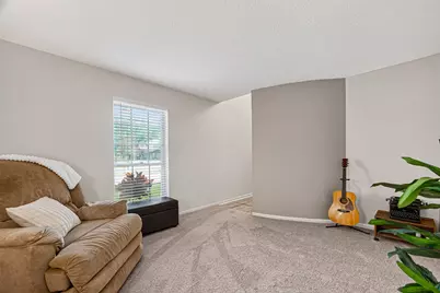 4004 Longherridge Drive, Pearland, TX 77581 - Photo 5