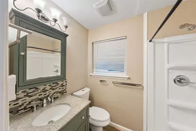 707 Hildred Avenue, Conroe, TX 77303 - Photo 5