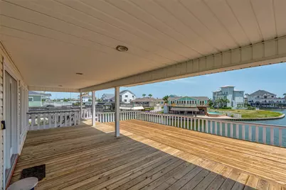 1327 Tiki Drive, Tiki Island, TX 77554 - Photo 41