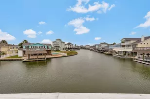 1327 Tiki Dr, Tiki Island, TX 77554 - Photo 27