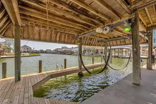 1327 Tiki Dr, Tiki Island, TX 77554 - Photo 45