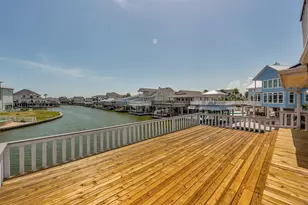 1327 Tiki Dr, Tiki Island, TX 77554 - Photo 37
