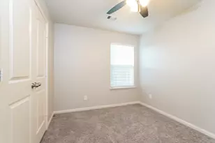 1001 Walnut Ln, Brookshire, TX 77423 - Photo 11