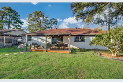 9515 Meadowglen Lane, Houston, TX 77063 - Photo 43
