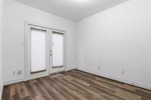 1303 Sherwood Point Ln, Houston, TX 77043 - Photo 41