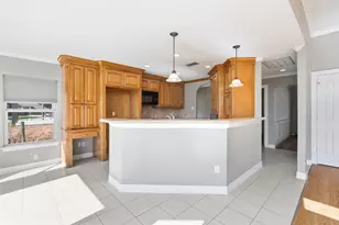 11836 Seashell Cir, Montgomery, TX 77356 - Photo 7