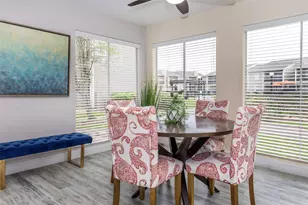 201 Dixie Dr, Clute, TX 77531 - Photo 3