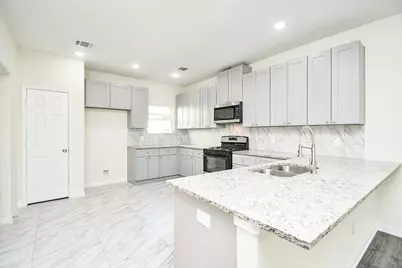 12202 Heather Flower Lane, Houston, TX 77014 - Photo 11