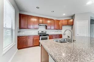 4706 Mint Trail, Houston, TX 77066 - Photo 13