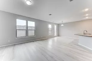 4706 Mint Trail, Houston, TX 77066 - Photo 7