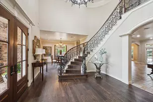 1002 Cowards Creek Ct, Friendswood, TX 77546 - Photo 9