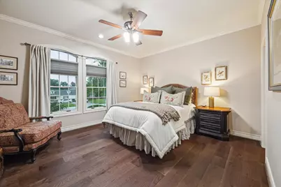 1002 Cowards Creek Court, Friendswood, TX 77546 - Photo 33