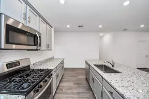 14230 Elrington Holw Trl, Fresno, TX 77583 - Photo 21