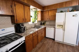 13502 30th St, Santa Fe, TX 77510 - Photo 5