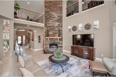 14306 Manorbier Lane, Sugar Land, TX 77498 - Photo 13
