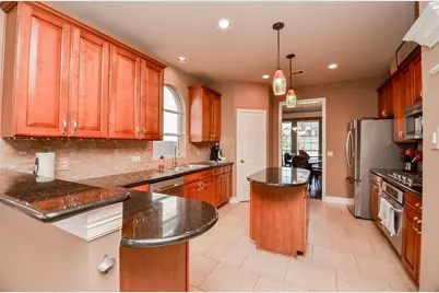 14306 Manorbier Lane, Sugar Land, TX 77498 - Photo 15