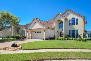 14306 Manorbier Ln, Sugar Land, TX 77498 - Photo 5