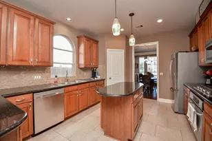 14306 Manorbier Ln, Sugar Land, TX 77498 - Photo 17
