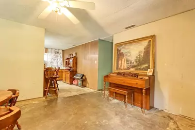 408 E Cheek Street, Montague, TX 76265 - Photo 23