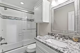 1938 Pech Rd, Houston, TX 77055 - Photo 33