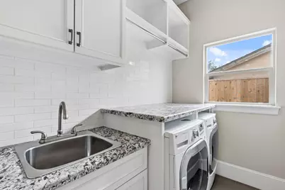 1938 Pech Road, Houston, TX 77055 - Photo 19