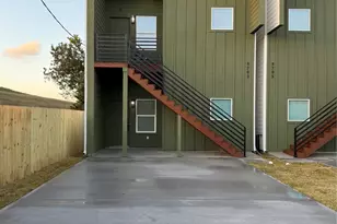 9725 Kerr A-B St, Houston, TX 77029 - Photo 3