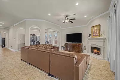 102 N Victoriana Circle, Spring, TX 77389 - Photo 9