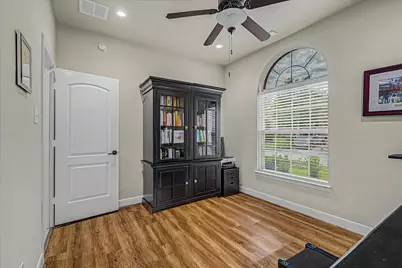 102 N Victoriana Circle, Spring, TX 77389 - Photo 31