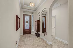 102 N Victoriana Cir, Spring, TX 77389 - Photo 3