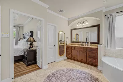 102 N Victoriana Circle, Spring, TX 77389 - Photo 23